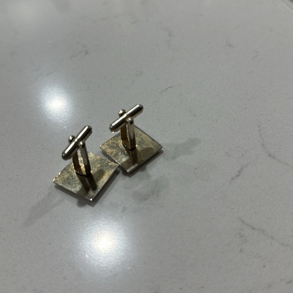 Cuff link - Picture 2 of 3